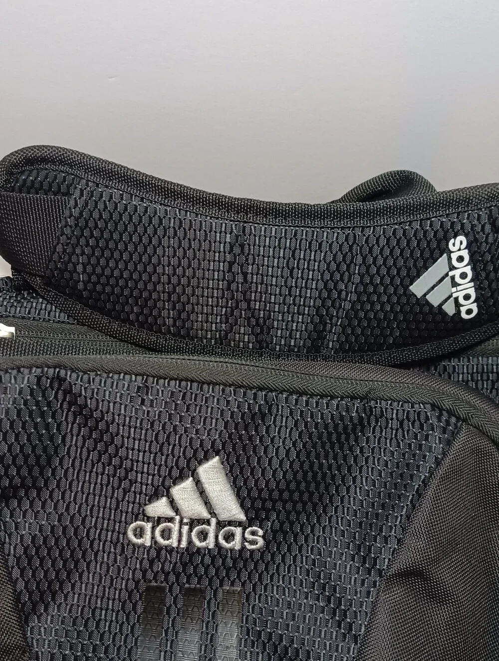 Y2K Adidas Scorch Compression Briefcase Black Load Spring Shoulder Strap